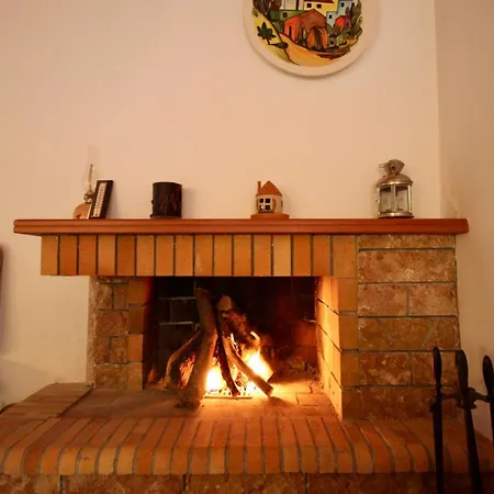 7hills Waterfall By Alure * Επτάλοφος